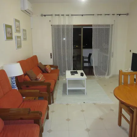 Quinta Das Palmeiras, Sea View And Pool In Porches Daire Faro