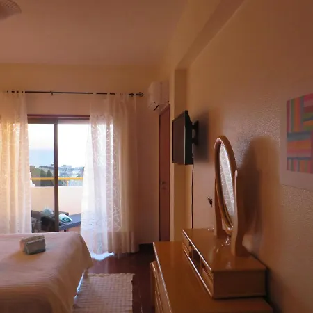 شقة Quinta Das Palmeiras, Sea View And Pool In Porches *
